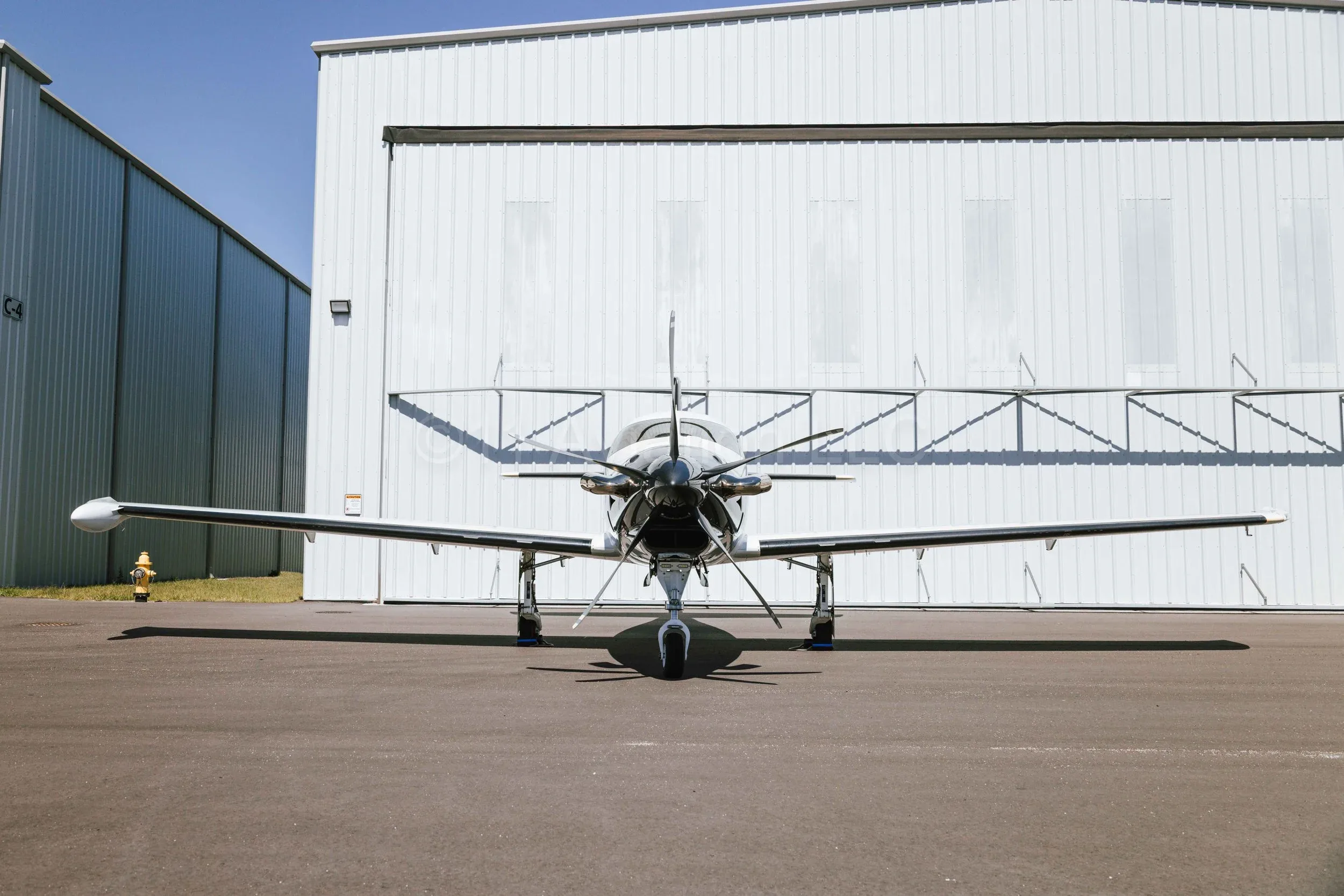 Exterior view of a 2025 Epic Aircraft E1000 AX, N89AX.