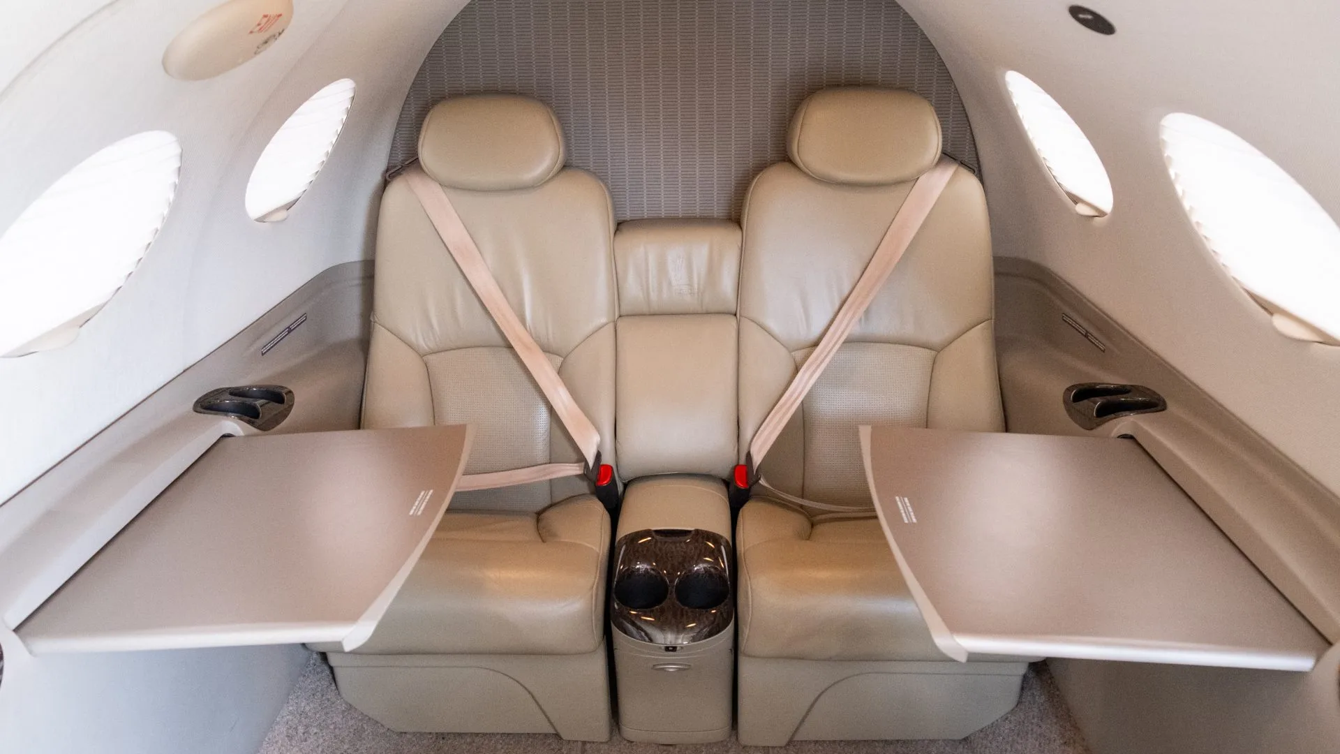 Cabin interior of a 2008 Cessna CITATION MUSTANG 2008.