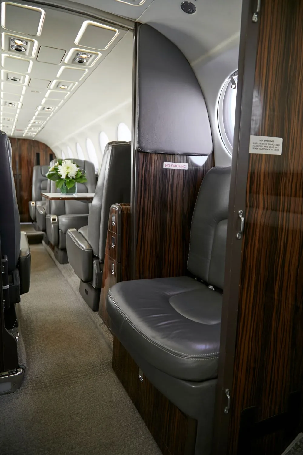 Cabin interior of a 2002 Beechcraft King Air 350.