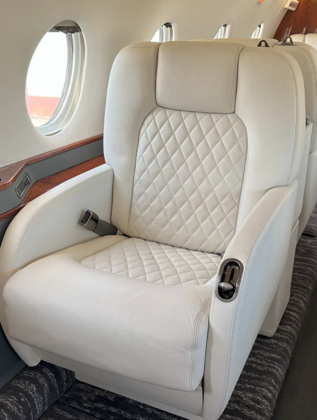 Cabin interior of a 2007 Gulfstream G200.