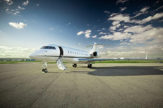 2015 Bombardier Global 5000