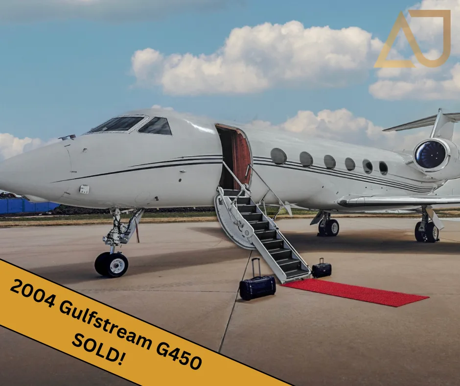 Exterior view of a 2004 Gulfstream G450.