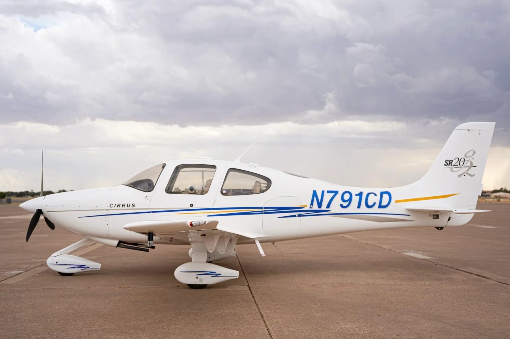 2004 Cirrus SR20-G2