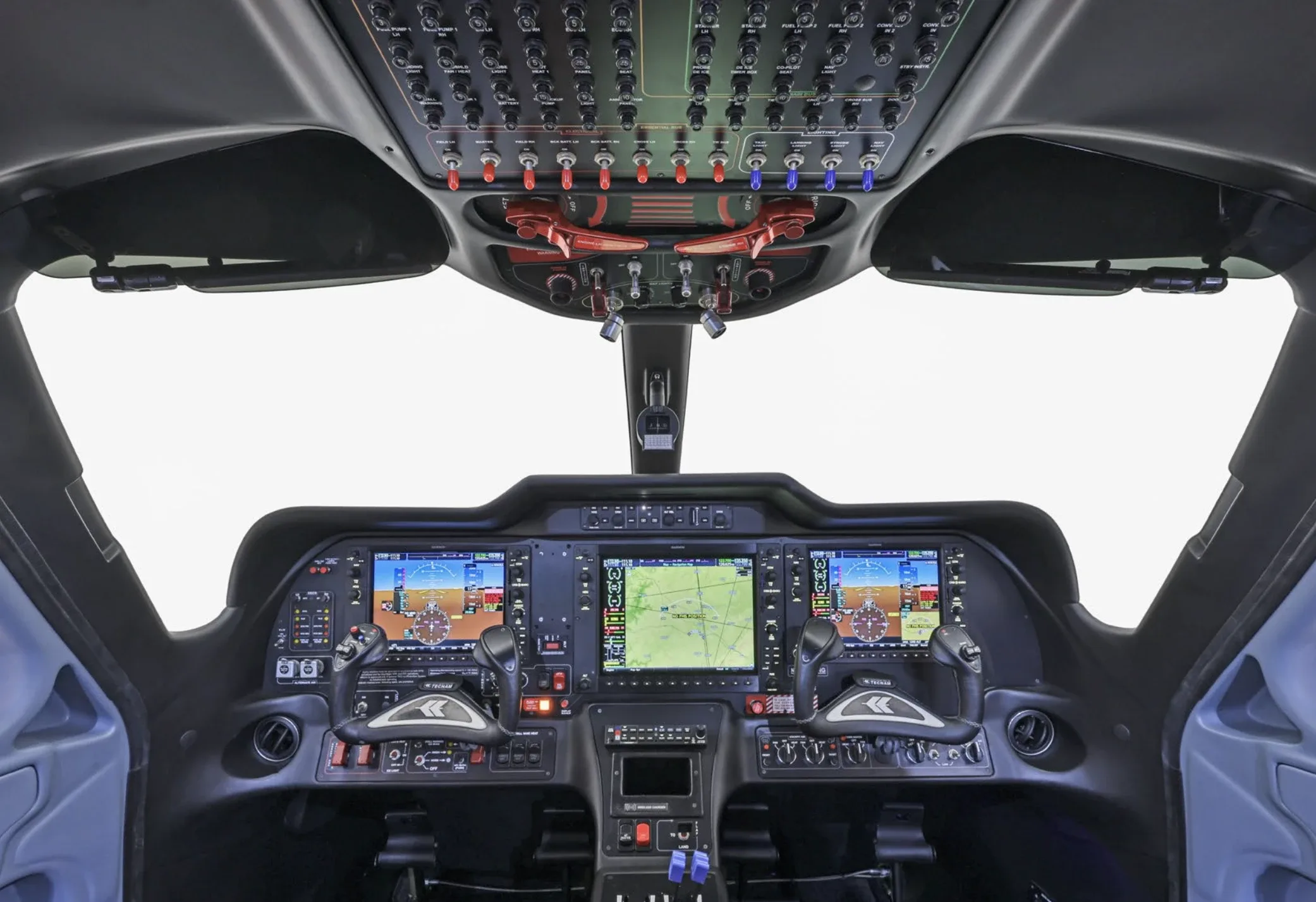 Cockpit and instrument panel of a Tecnam Twin P2012.