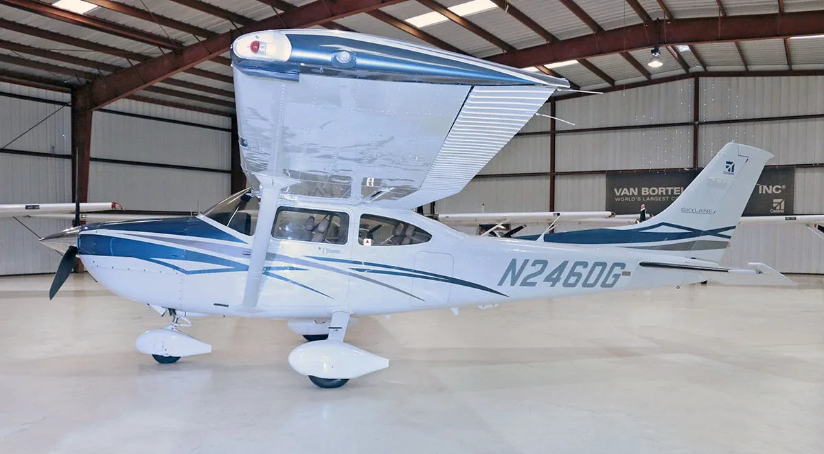 Exterior view of a Cessna Piston 182, G-ATLA.