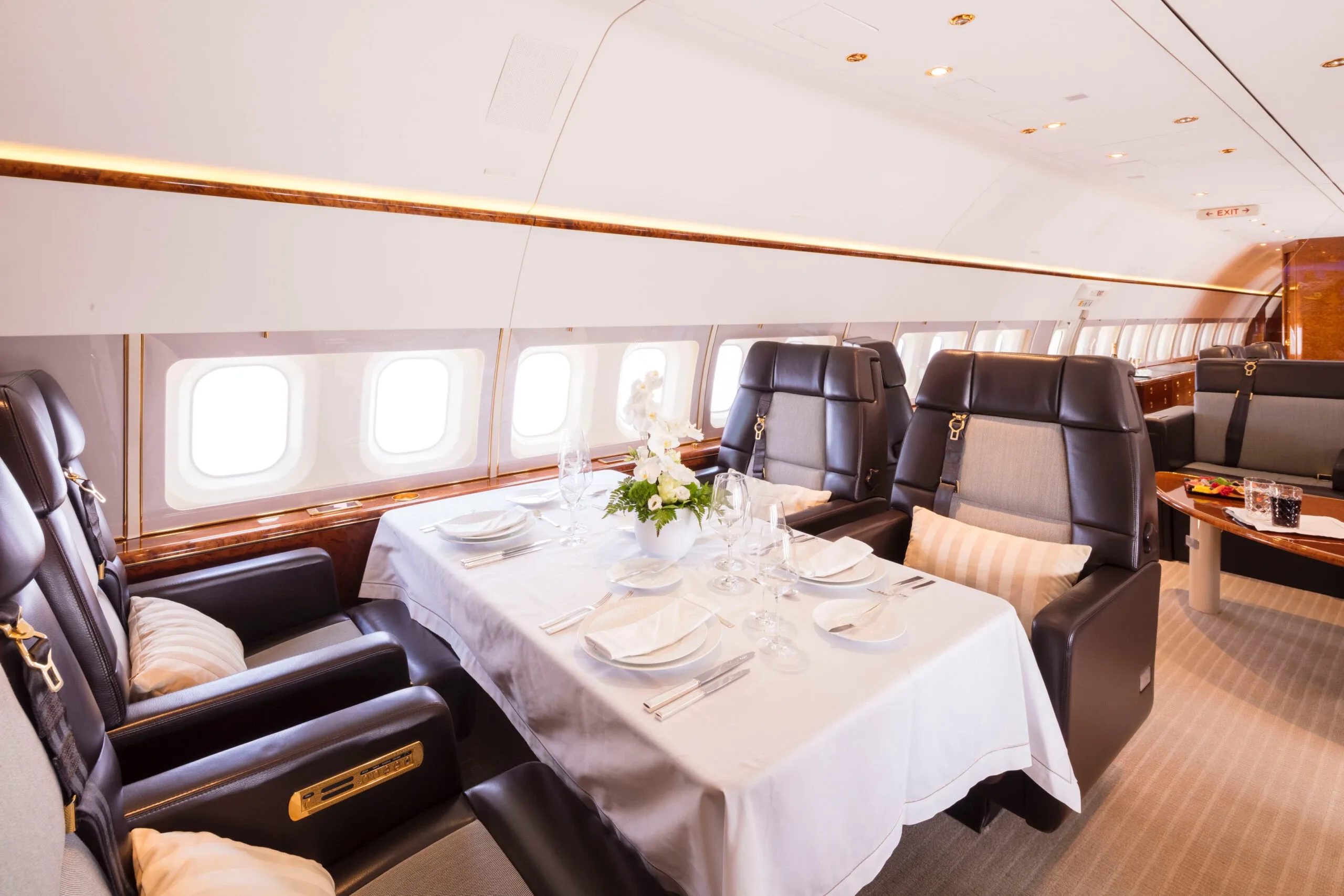 Cabin interior of a Boeing BBJ.