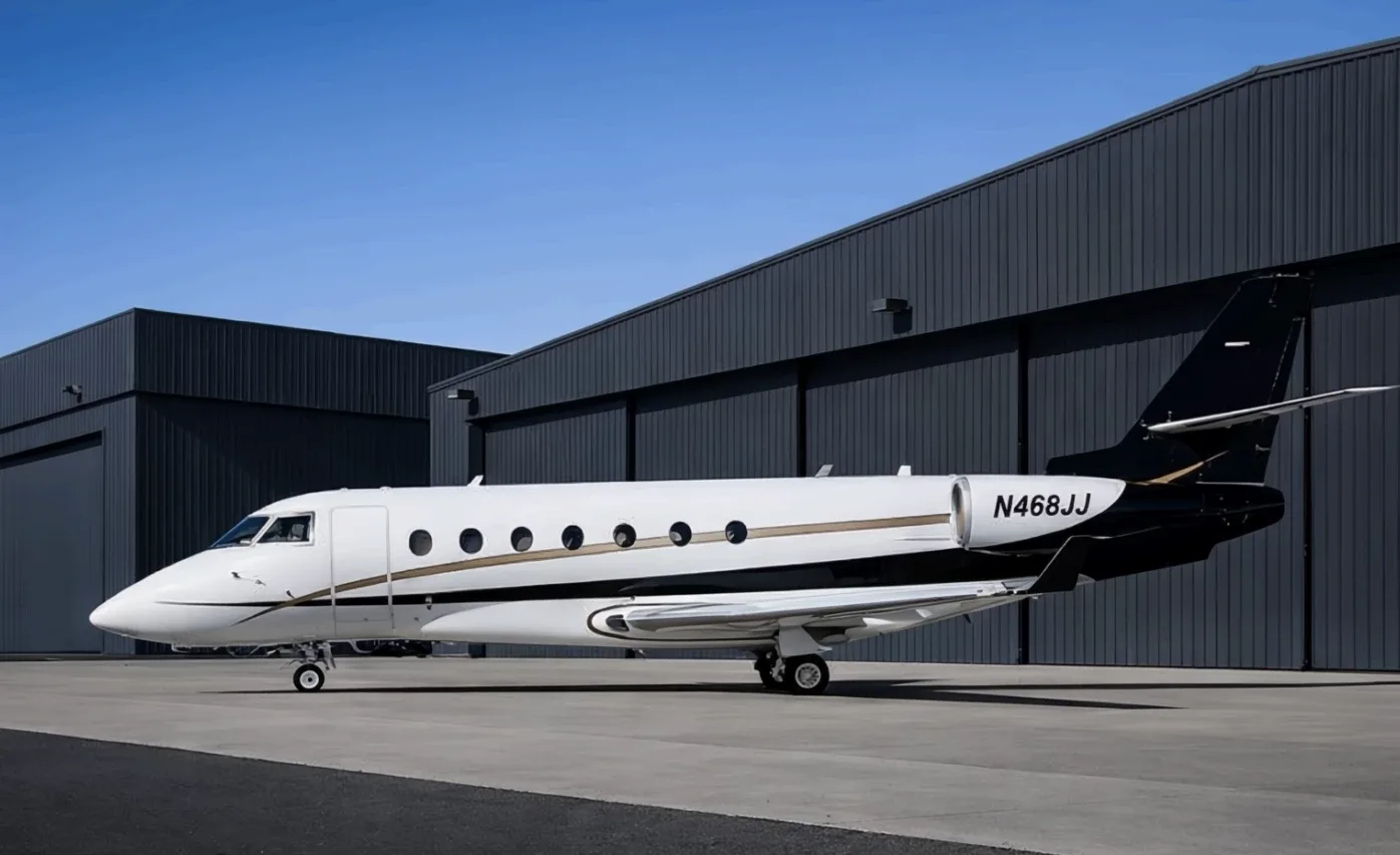 Exterior view of a Gulfstream G150.