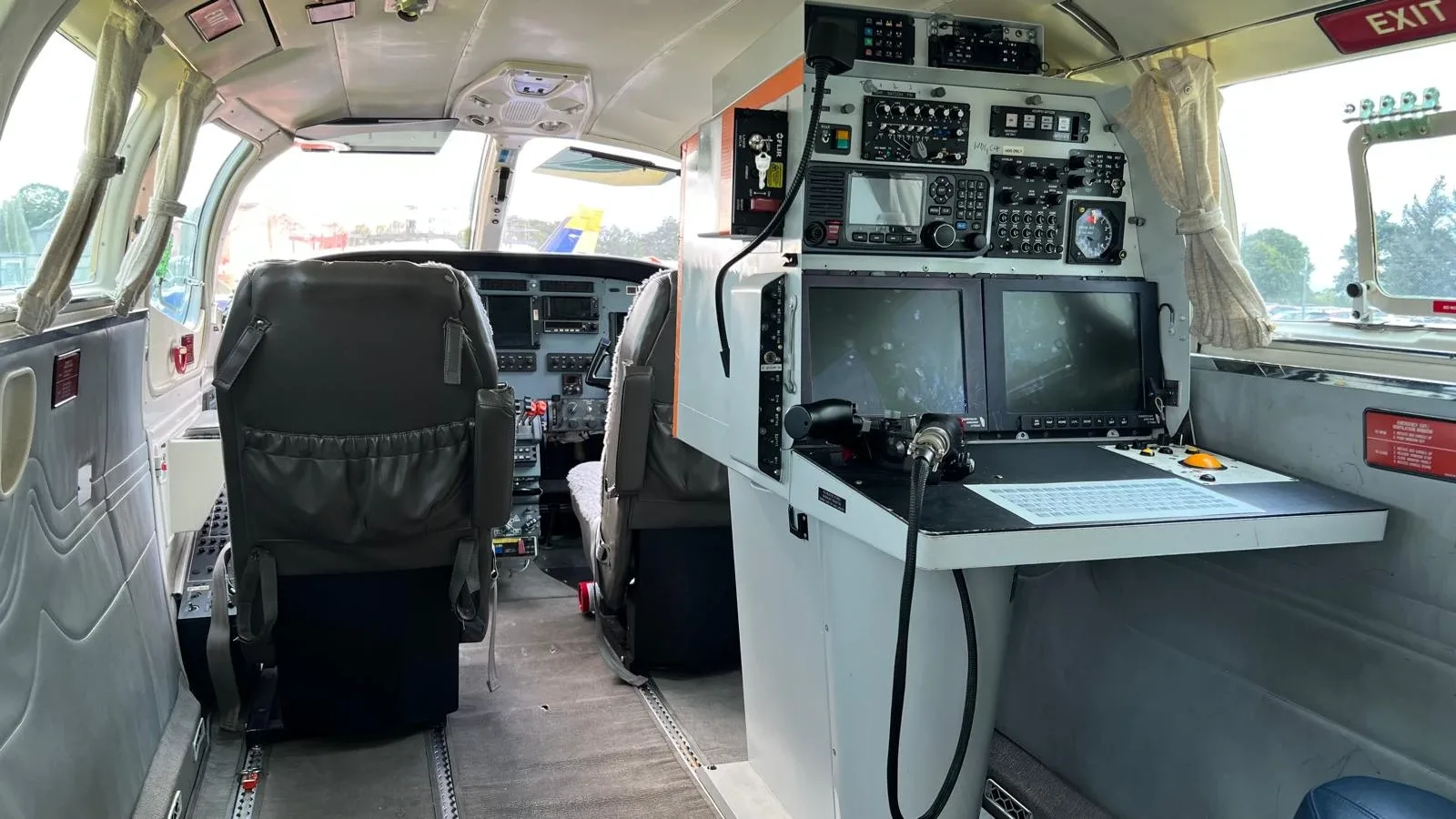 Cockpit and instrument panel of a Cessna Turbo Prop 406.
