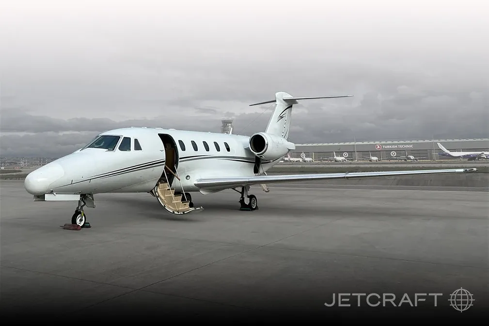 Exterior view of a Cessna CJ1.