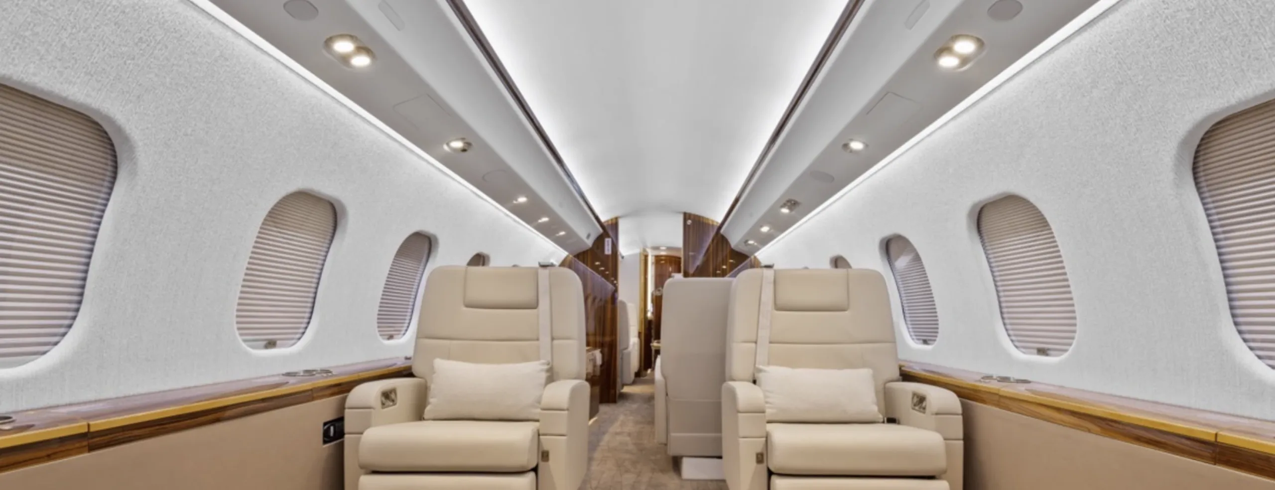 Cabin interior of a Bombardier Global XRS.