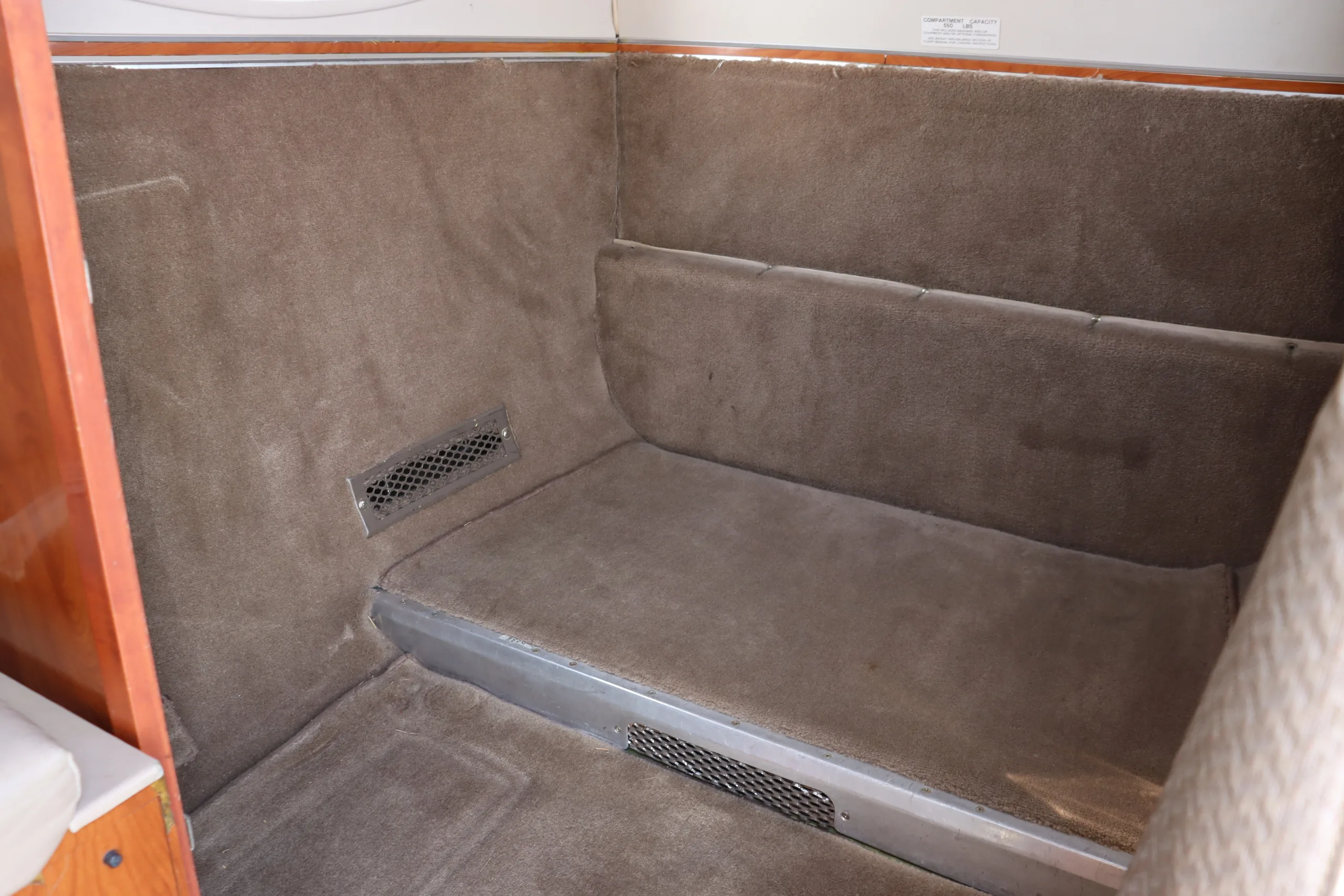 Cabin interior of a 1986 Beechcraft King Air B200.