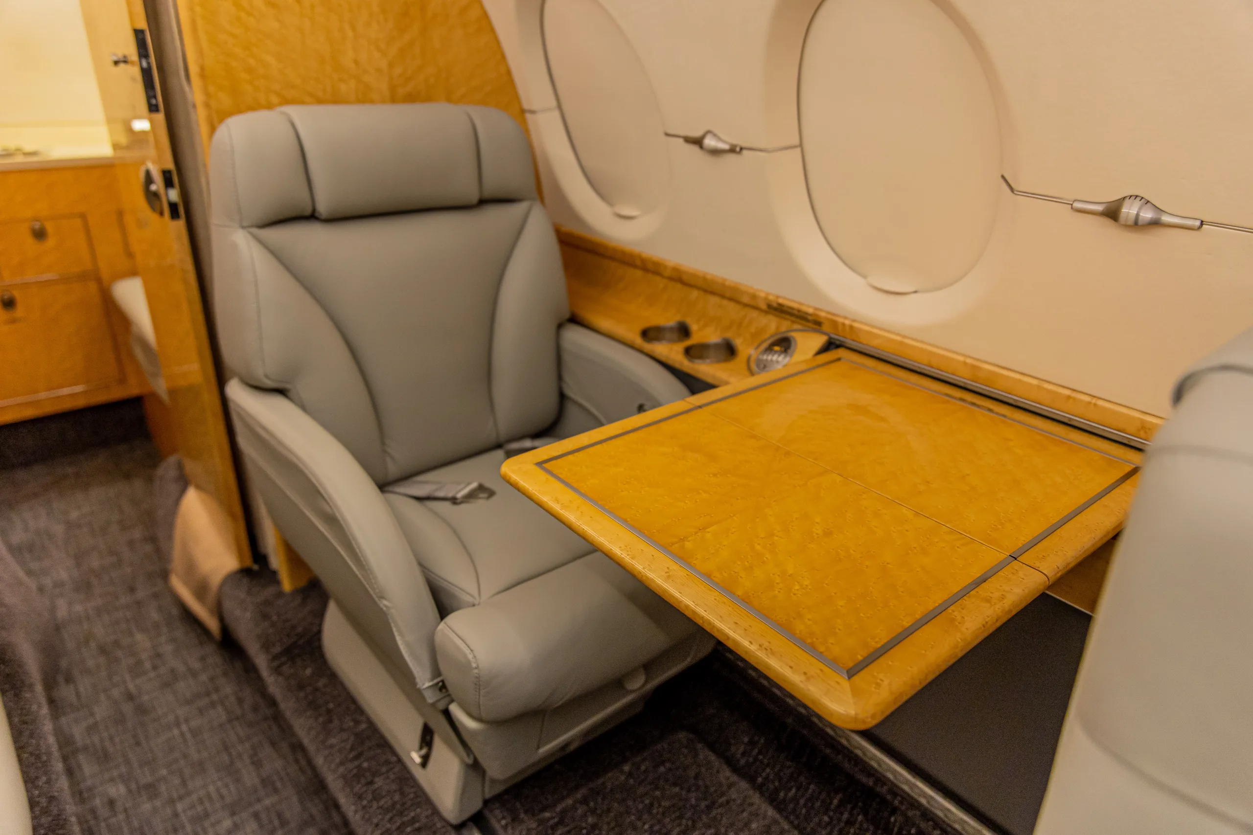 Cabin interior of a 2003 Hawker 800XP, 258607.