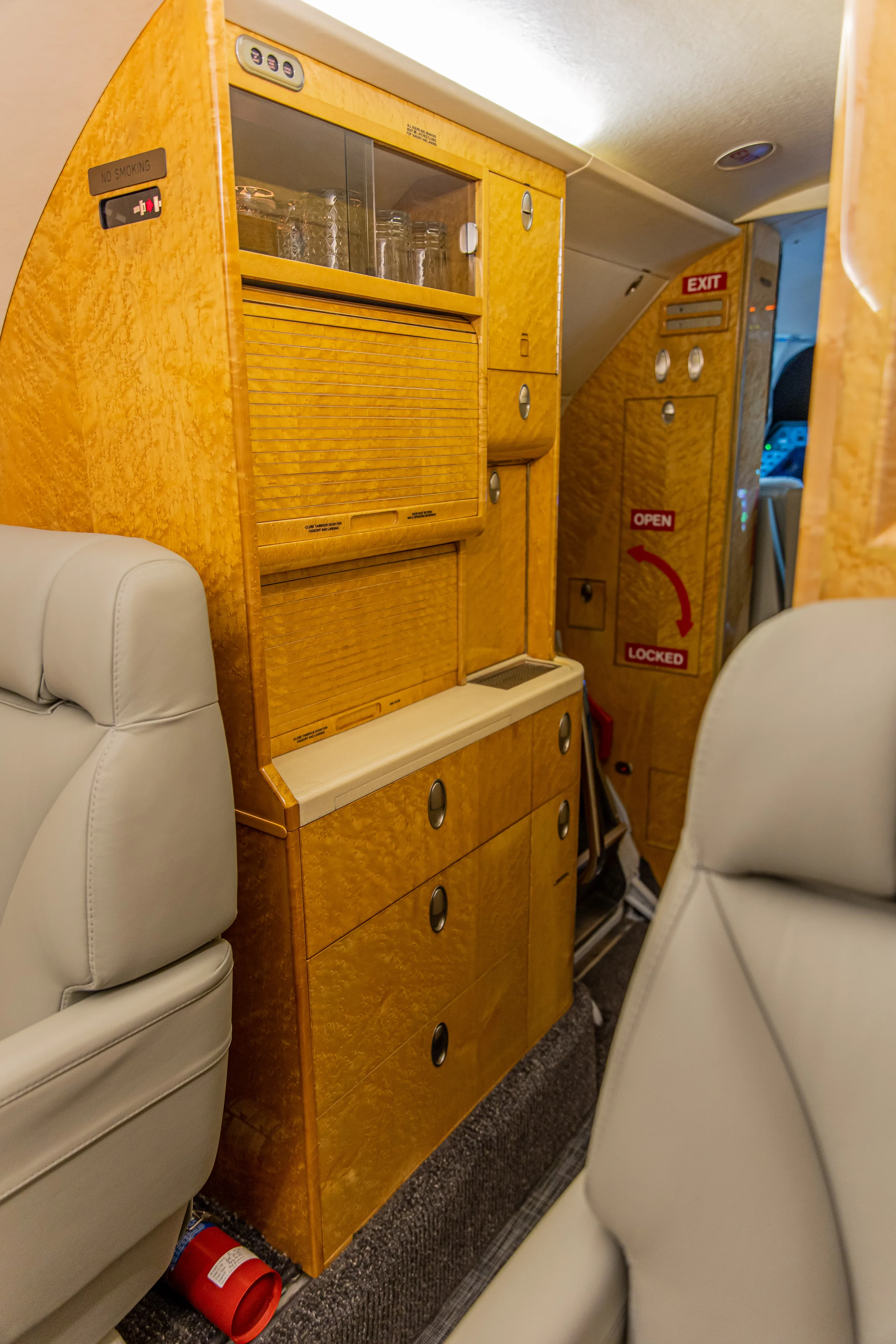 Cabin interior of a 2003 Hawker 800XP, 258607.