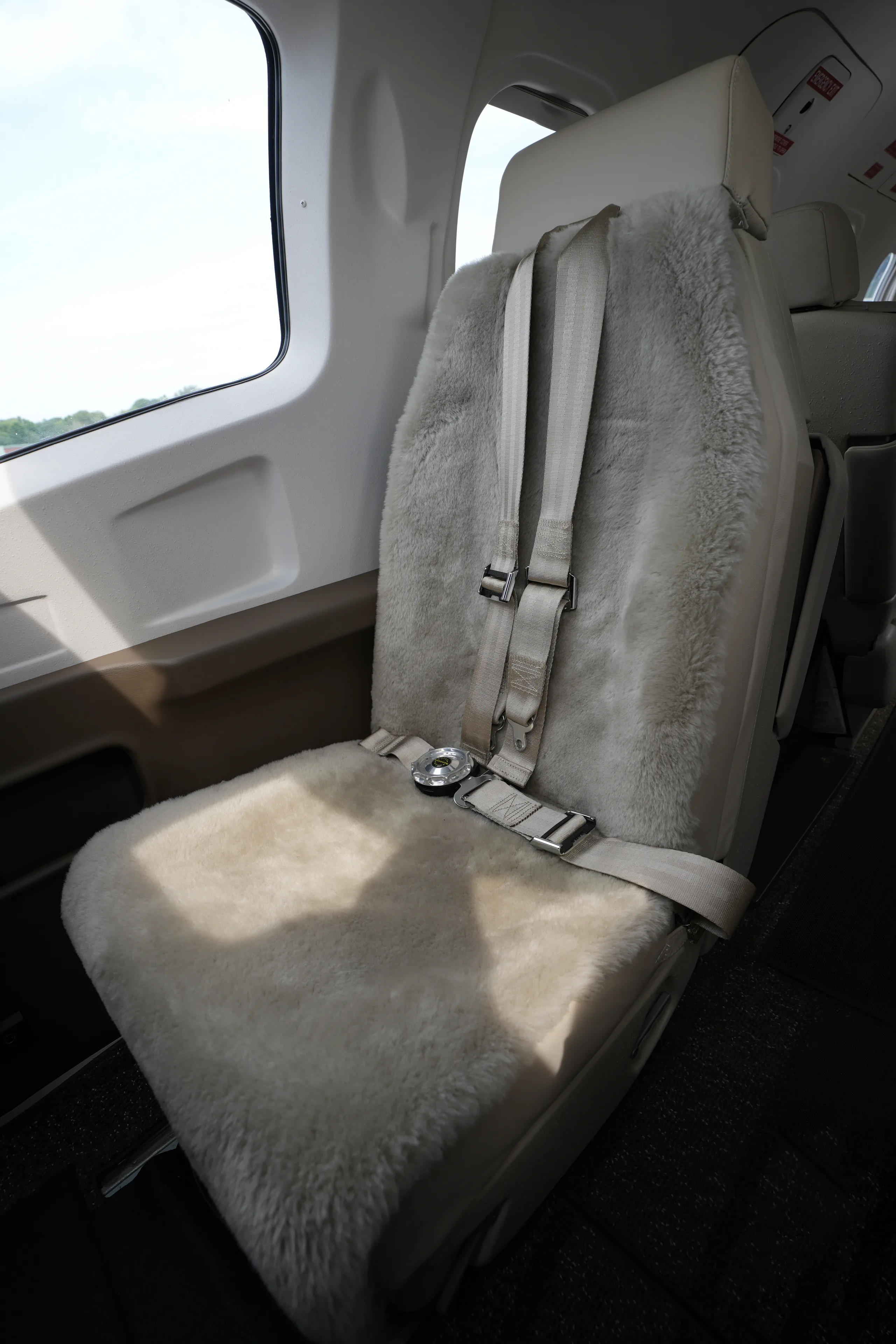 Cabin interior of a 2005 Daher TBM 700C2, 318.