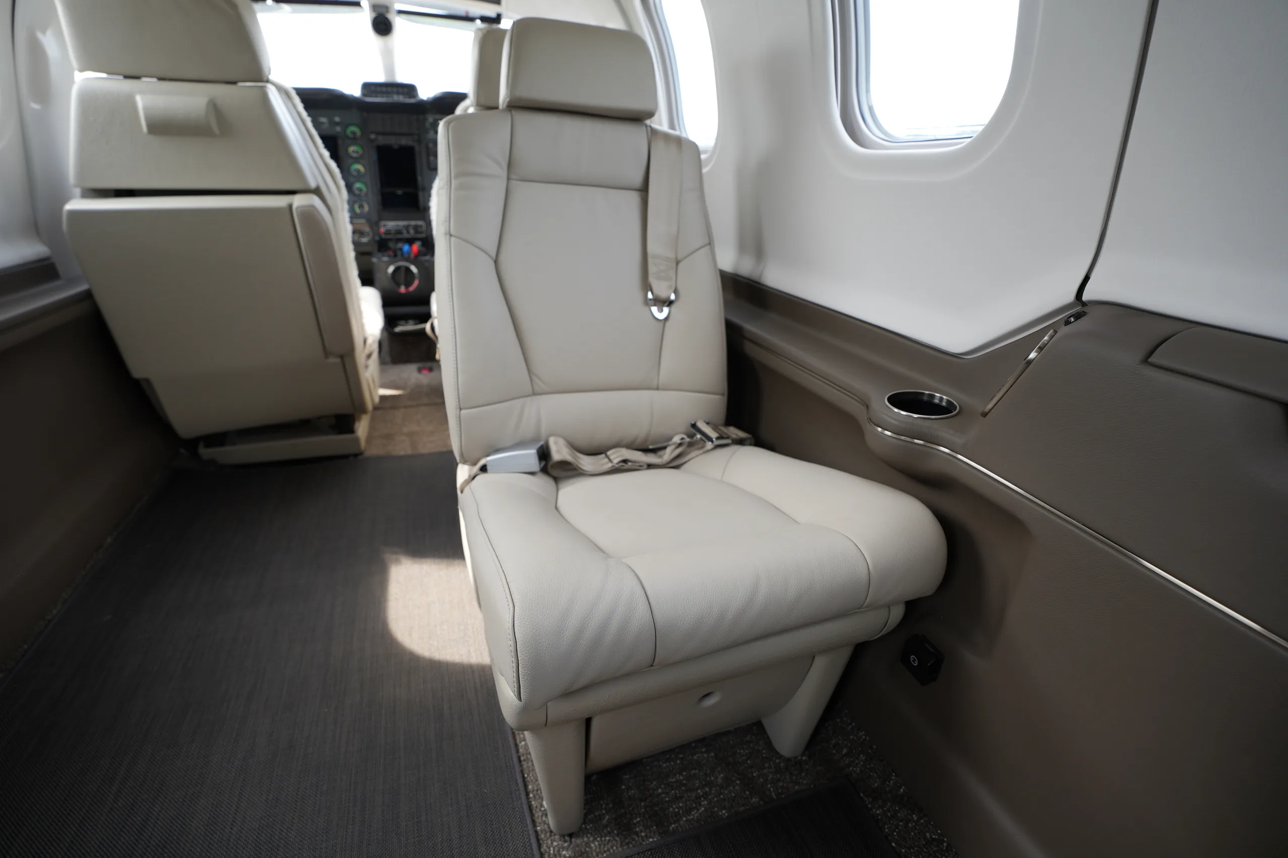 Cabin interior of a 2005 Daher TBM 700C2, 318.