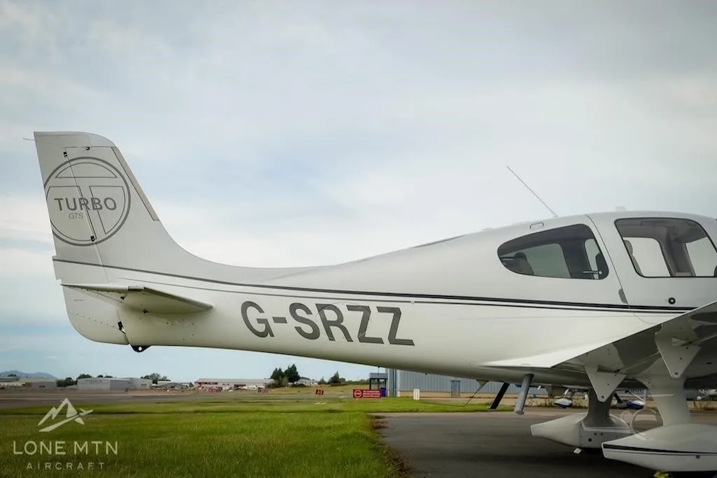 G-srzz - 2010 Cirrus SR22 G3 Turbo
