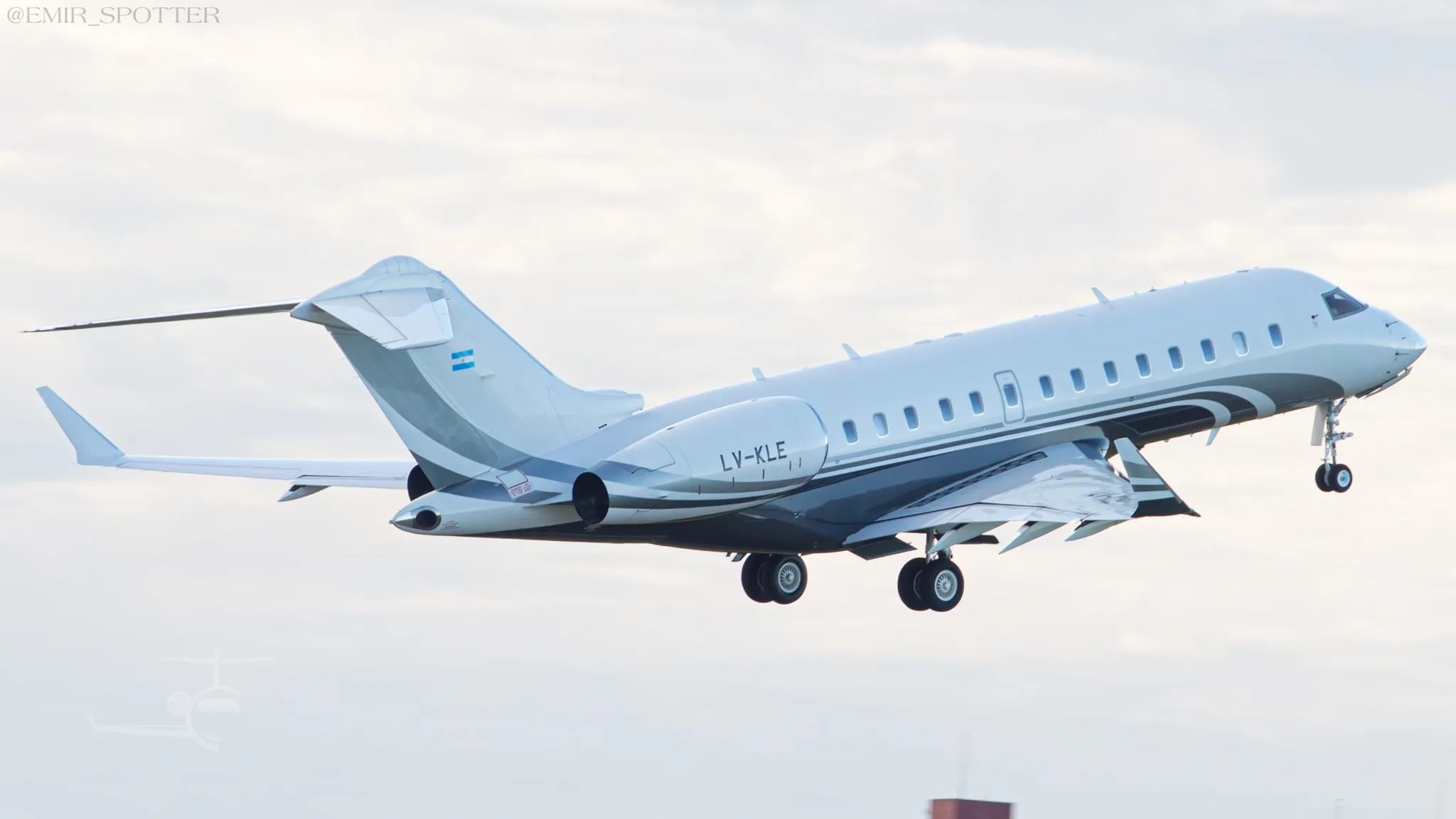 Lv-kle - 2011 Bombardier Global 5000