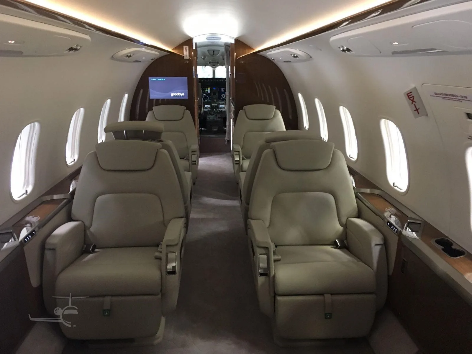 n/a - 2019 BOMBARDIER CHALLENGER 350