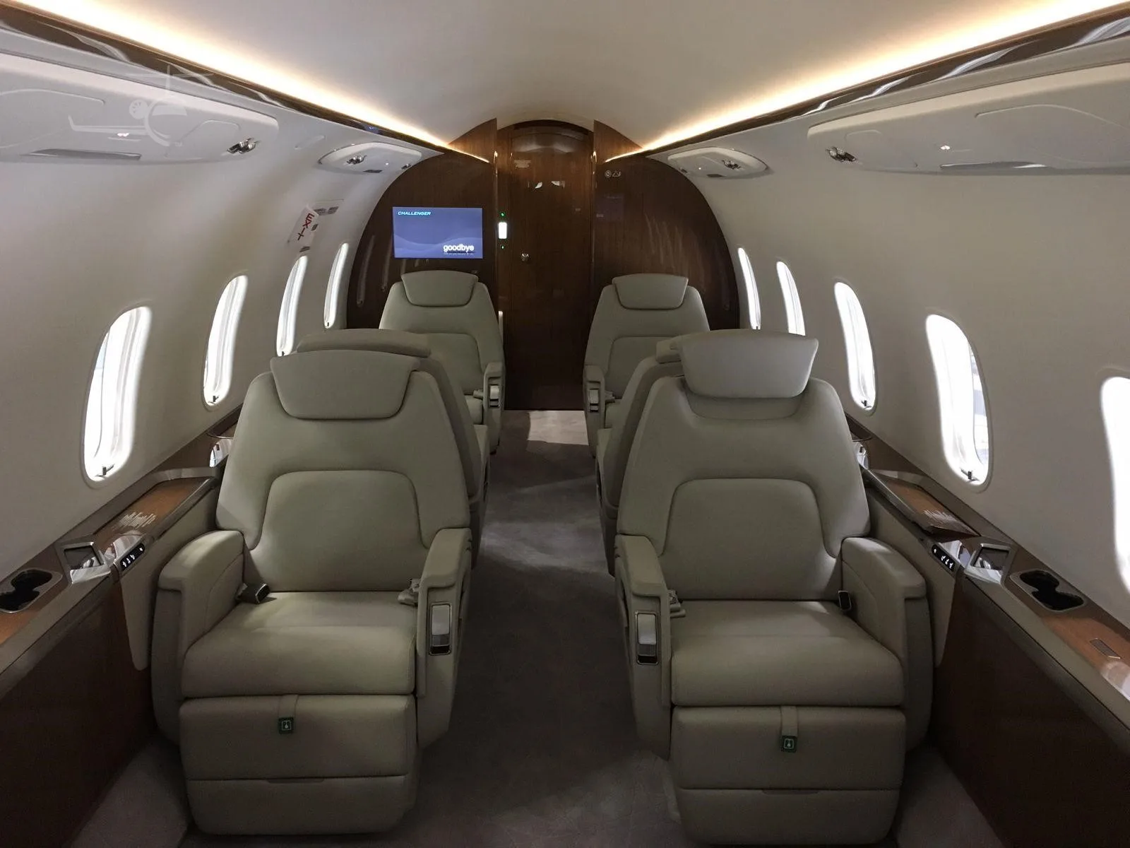 n/a - 2019 BOMBARDIER CHALLENGER 350