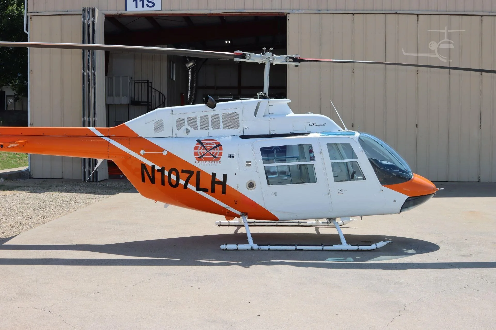 N107LH - 1978 Bell 206B III