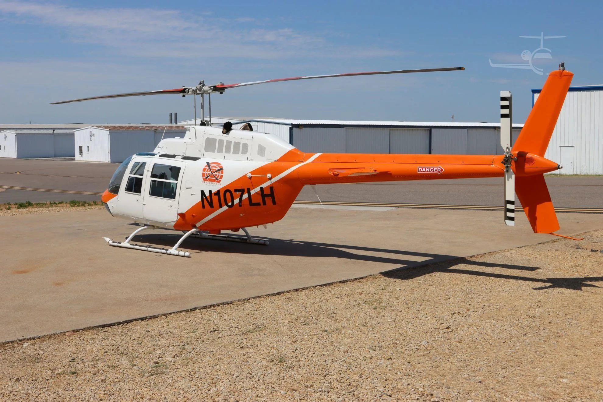 N107LH - 1978 Bell 206B III