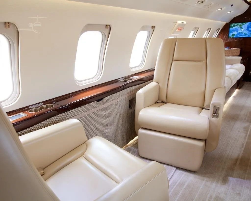 N156BF - 2013 Bombardier Challenger 605