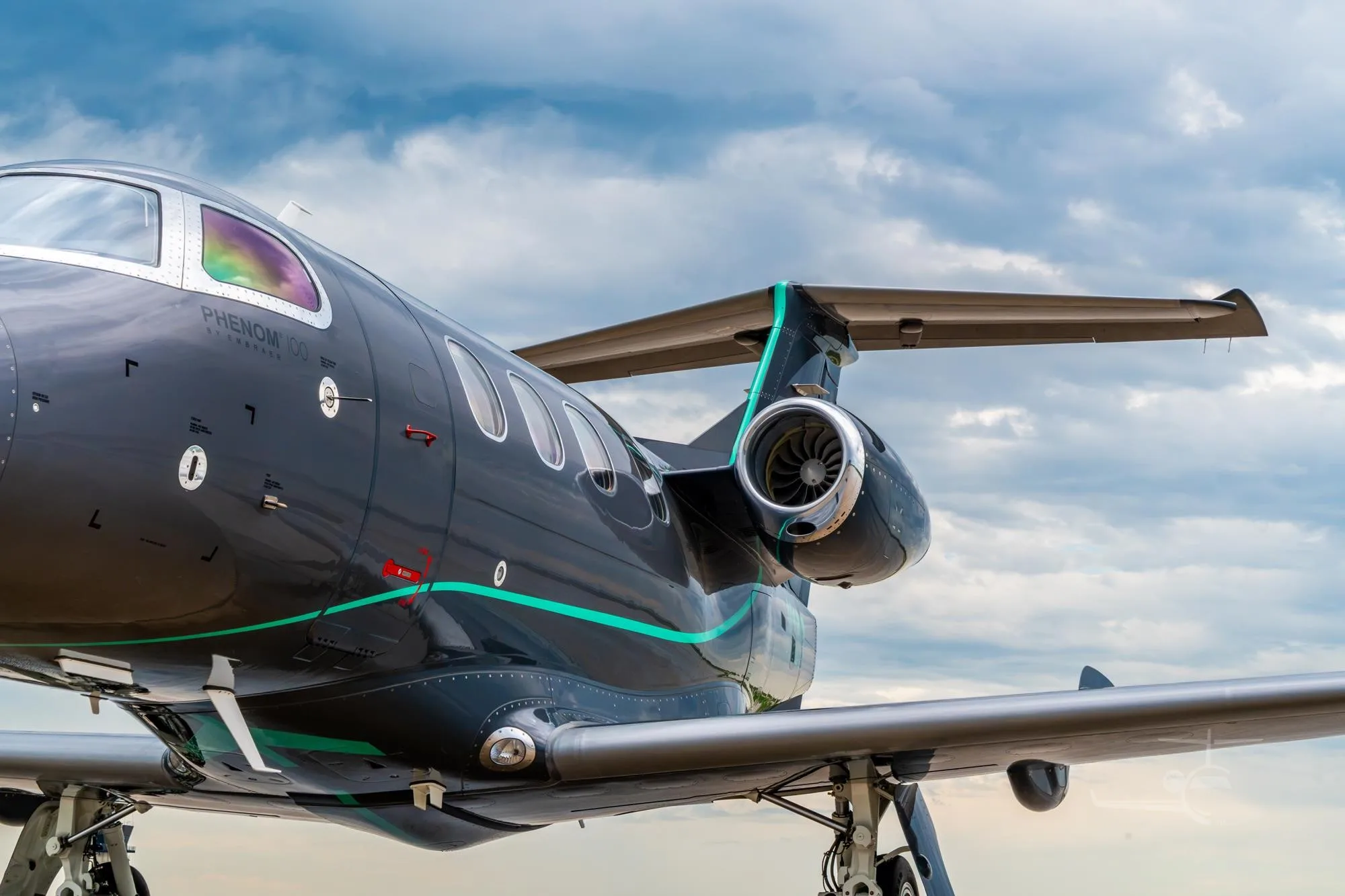 N1WB - 2010 Embraer Phenom 100EV