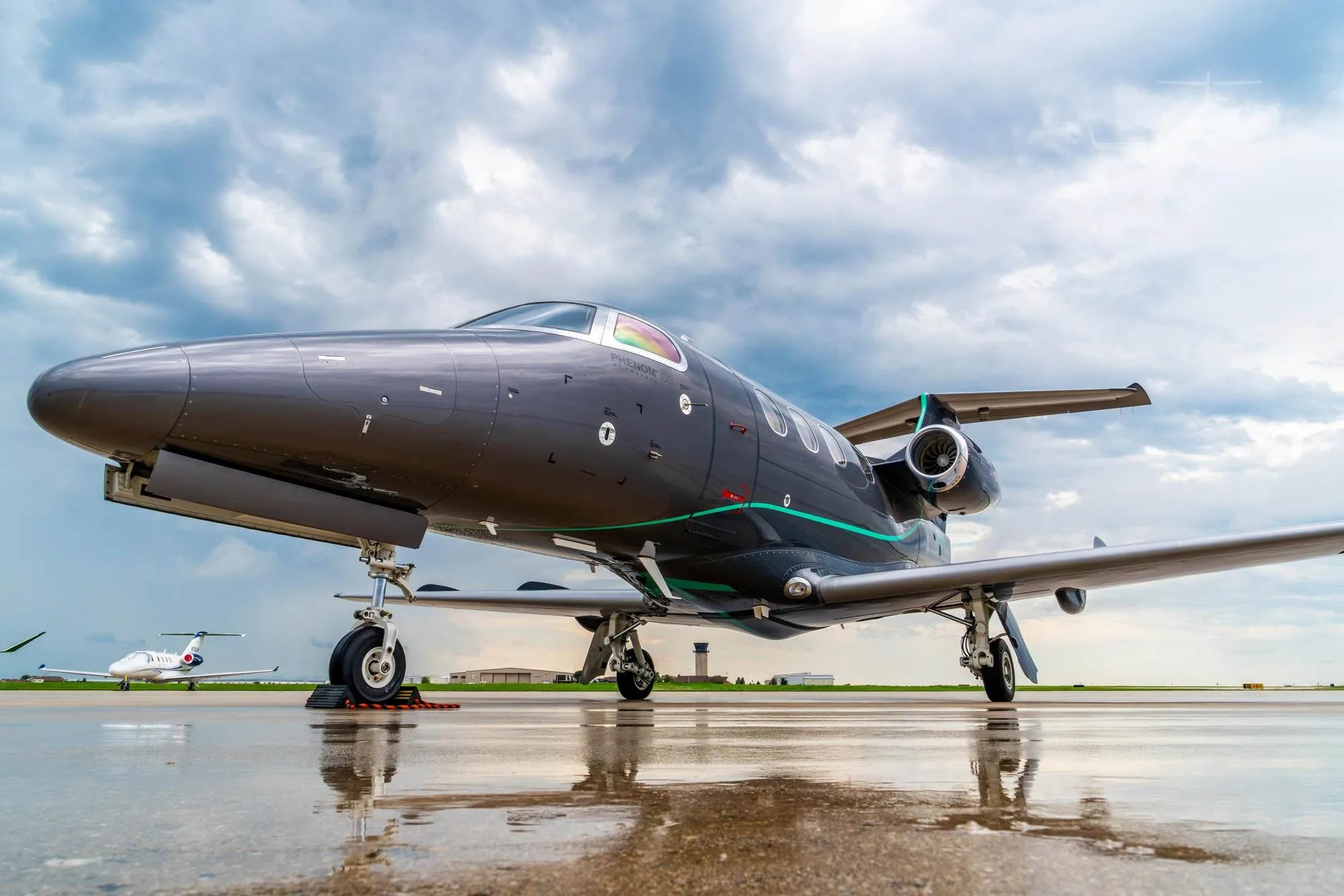 N1WB - 2010 Embraer Phenom 100EV