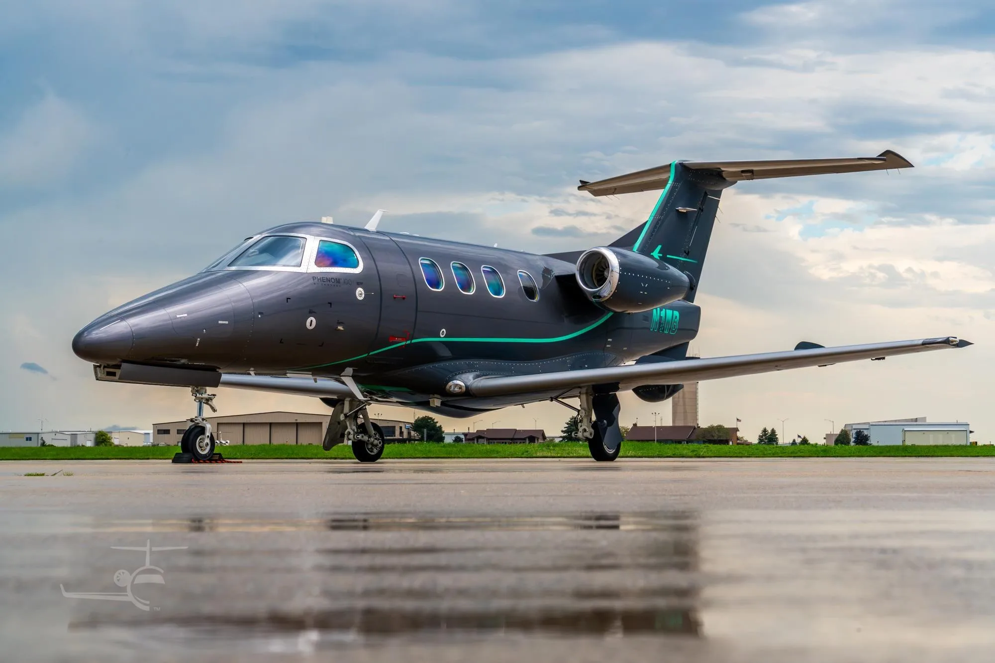 N1WB - 2010 Embraer Phenom 100EV
