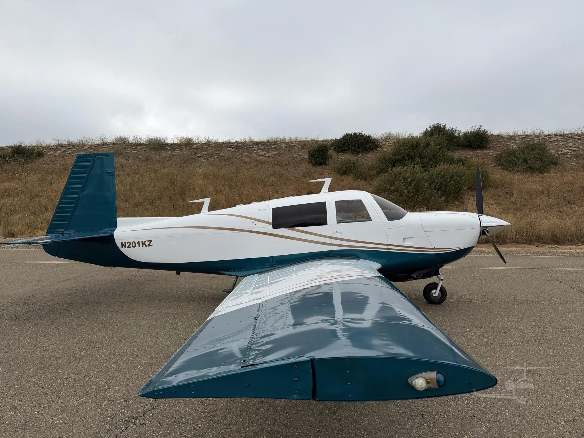 N201KZ - 1978 MOONEY M20J 201