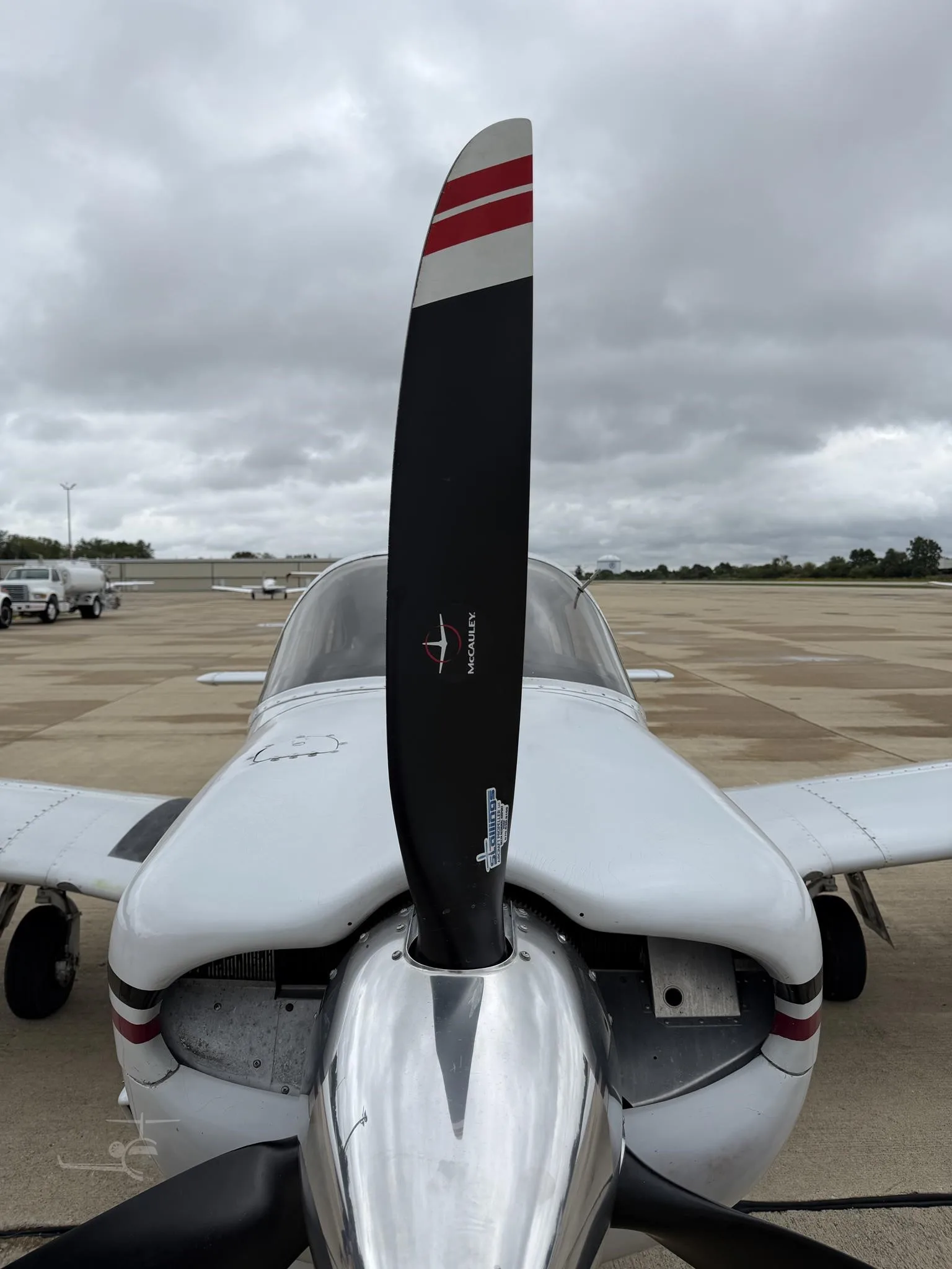 N33804 - 1975 Piper Arrow II