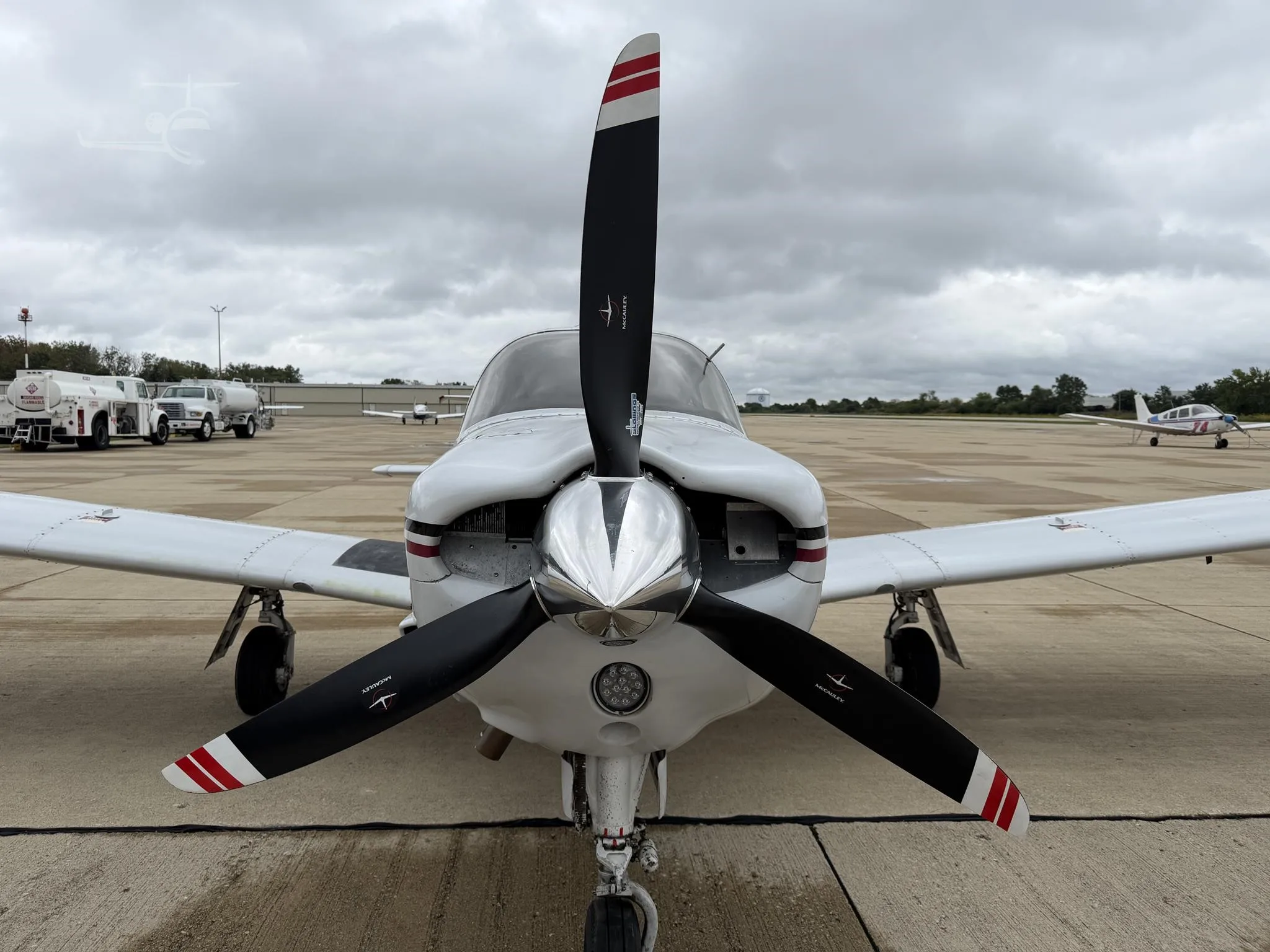 N33804 - 1975 Piper Arrow II