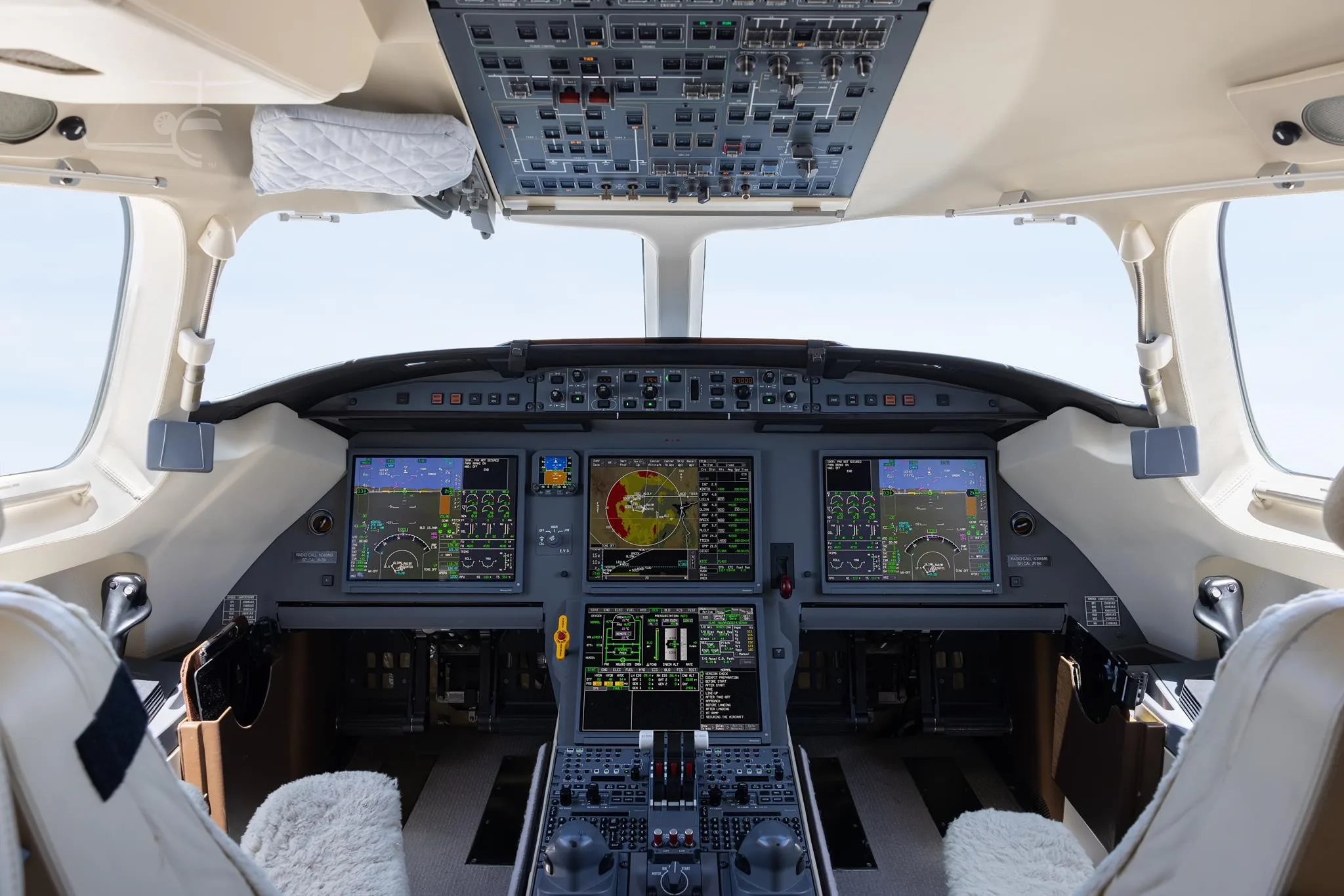 N388MB - 2014 Dassault Falcon 7X