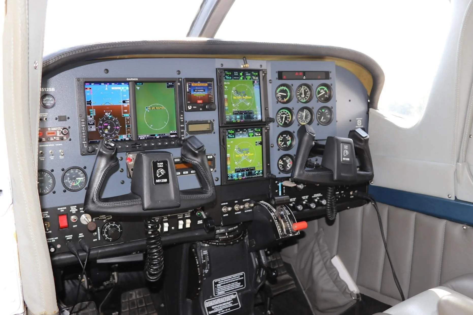 N512SB - 1981 Cessna P210 Silver Eagle
