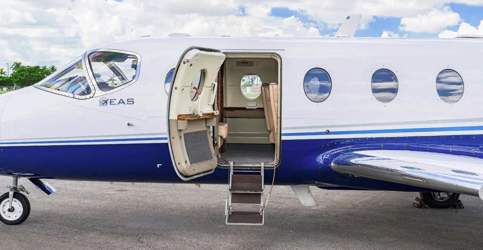 N552CC - 1998 Beechcraft Beechjet 400A