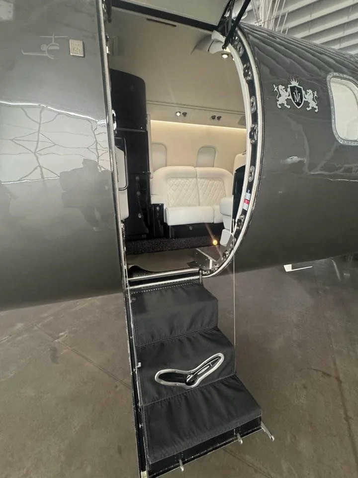 n552SK - 2001 LEARJET 60