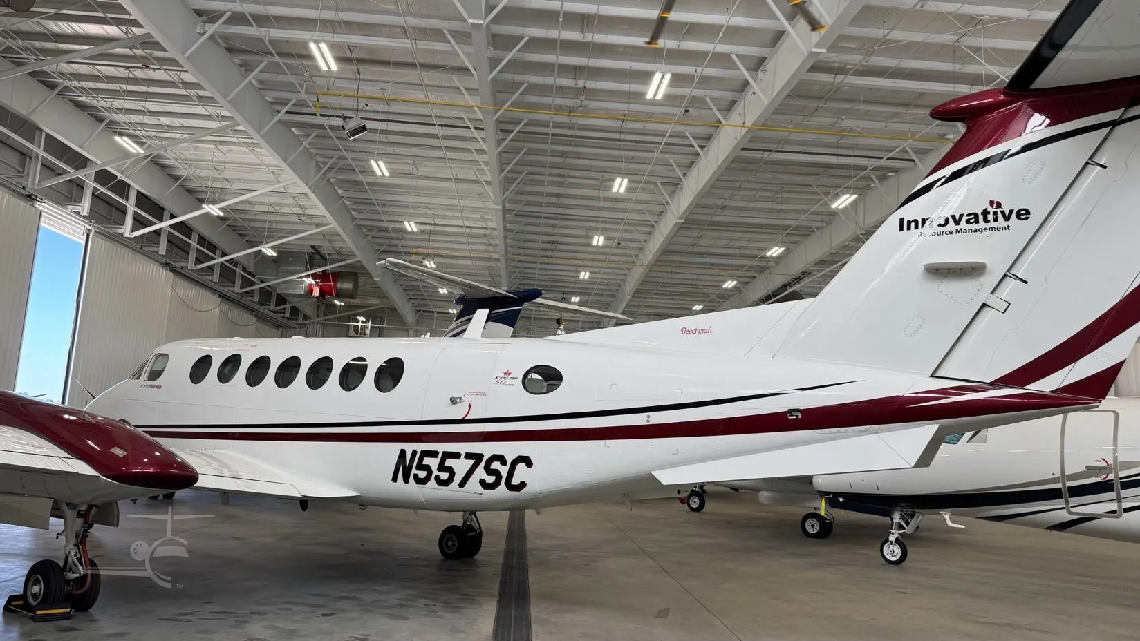 N557SC - 2014 BEECHCRAFT KING AIR 350I
