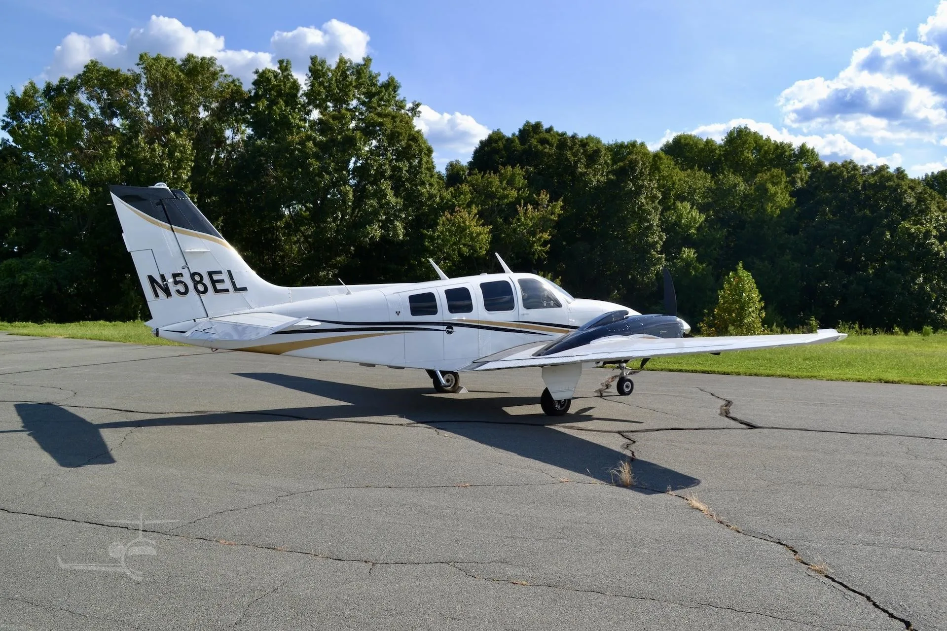 N58EL - 1979 Beechcraft 58 Baron