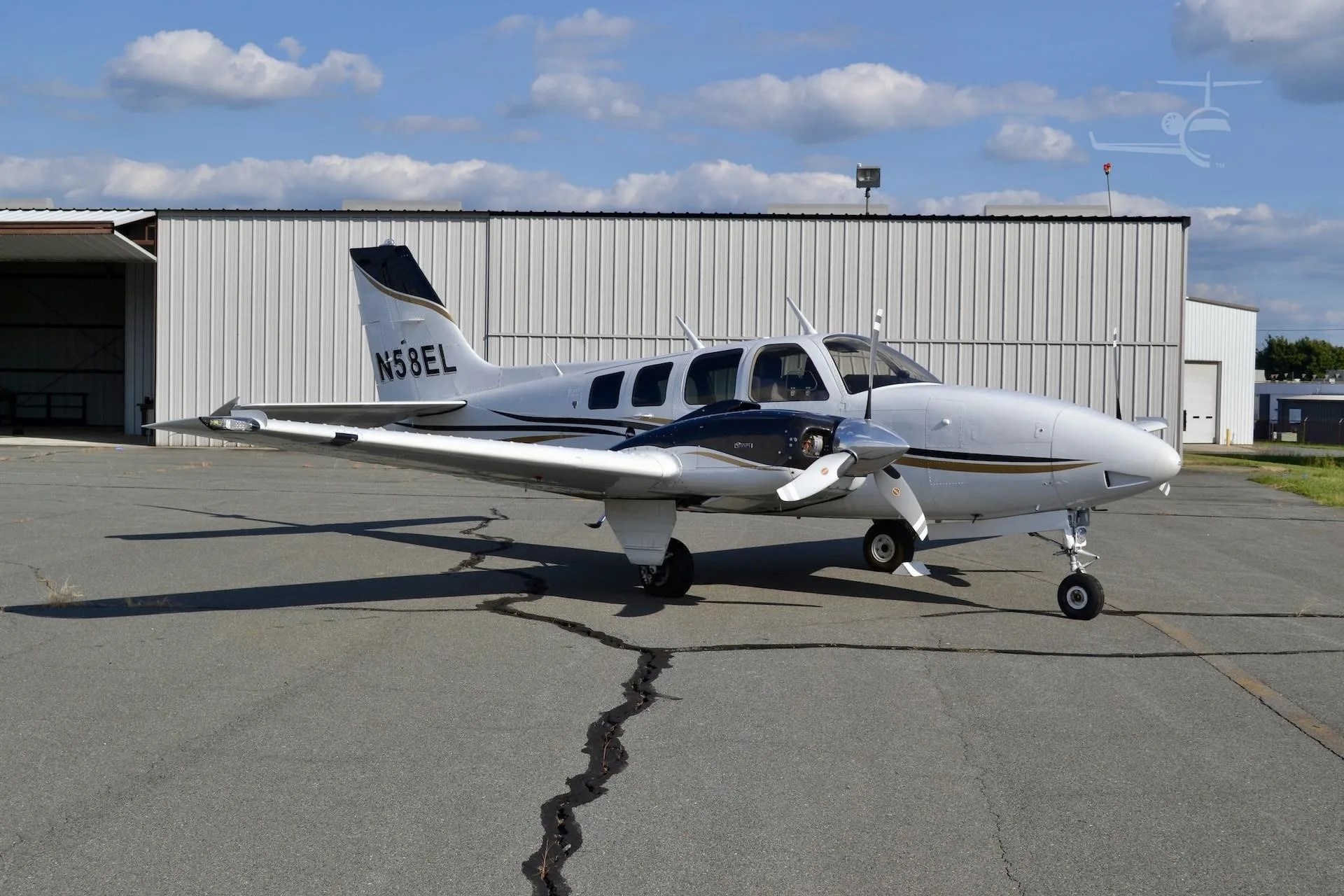 N58EL - 1979 Beechcraft 58 Baron