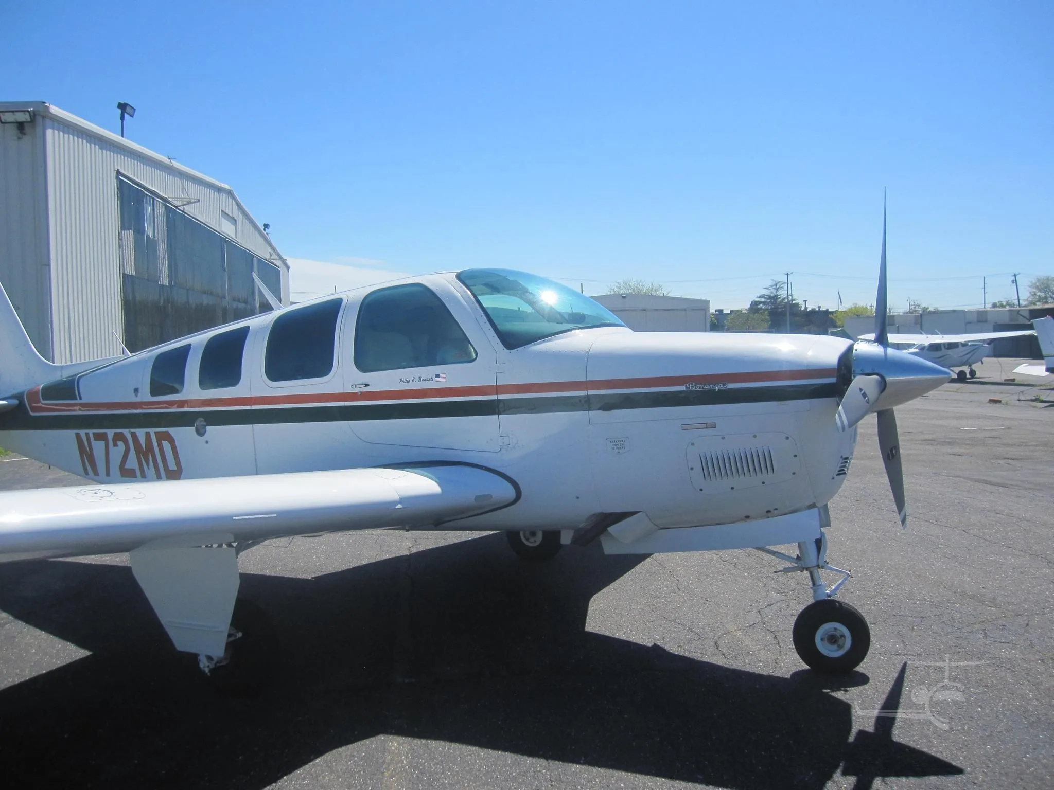 N72MD - 1977 Beechcraft A36 Bonanza