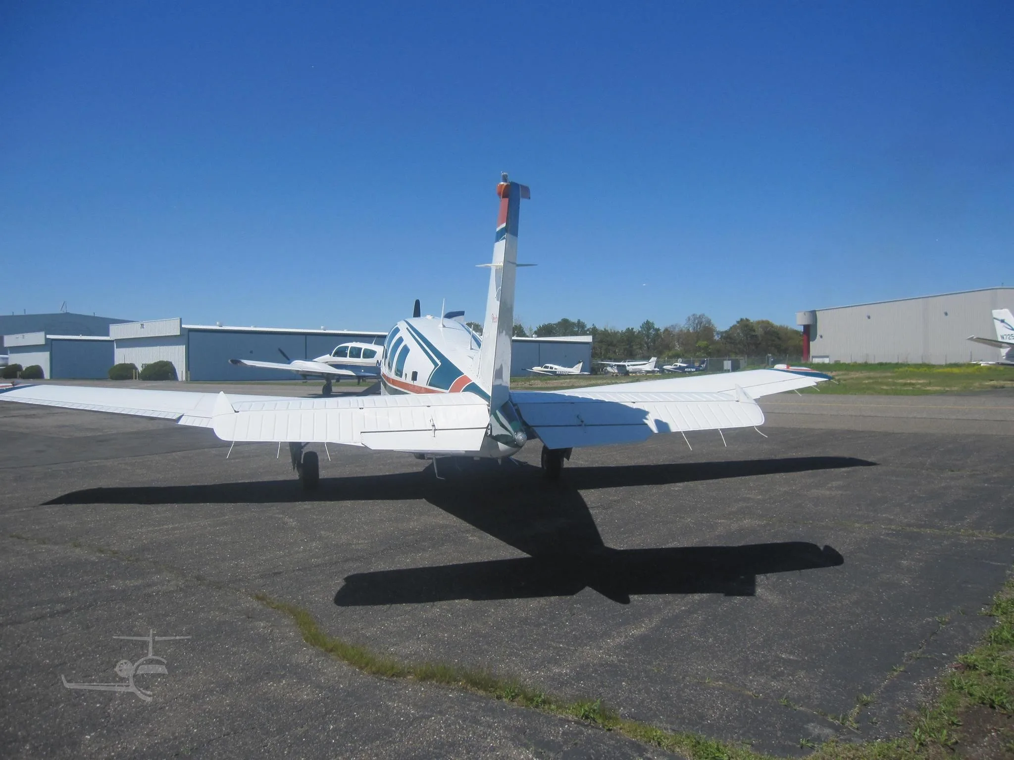 N72MD - 1977 Beechcraft A36 Bonanza