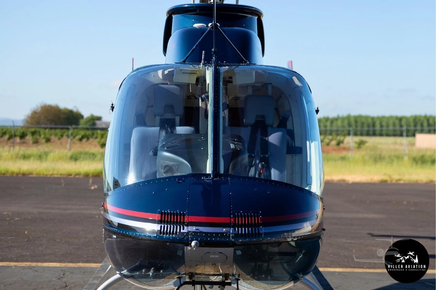N9047C - 1997 Bell 206L 4