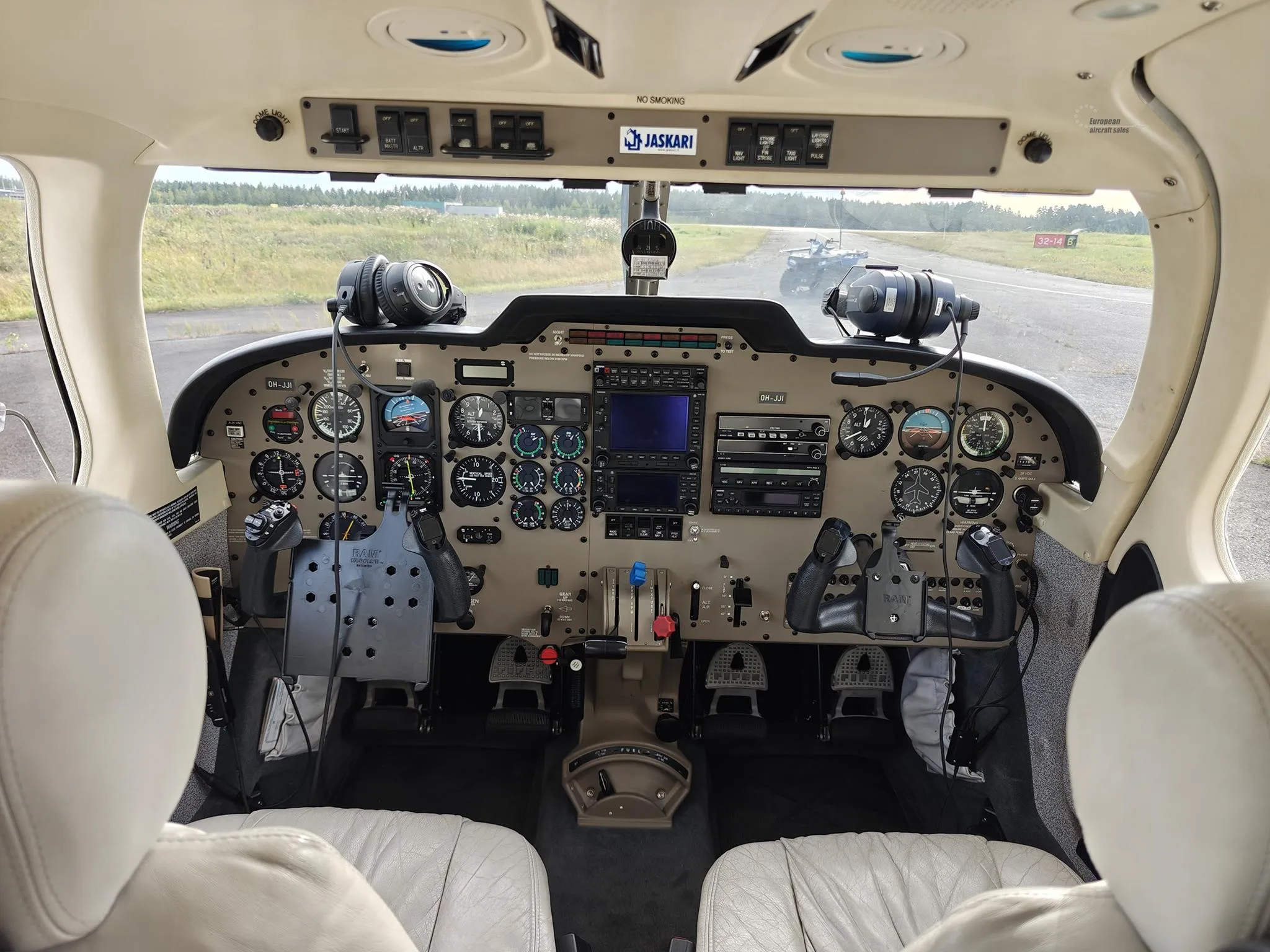 Oh-jji - 2001 Piper Saratoga II TC