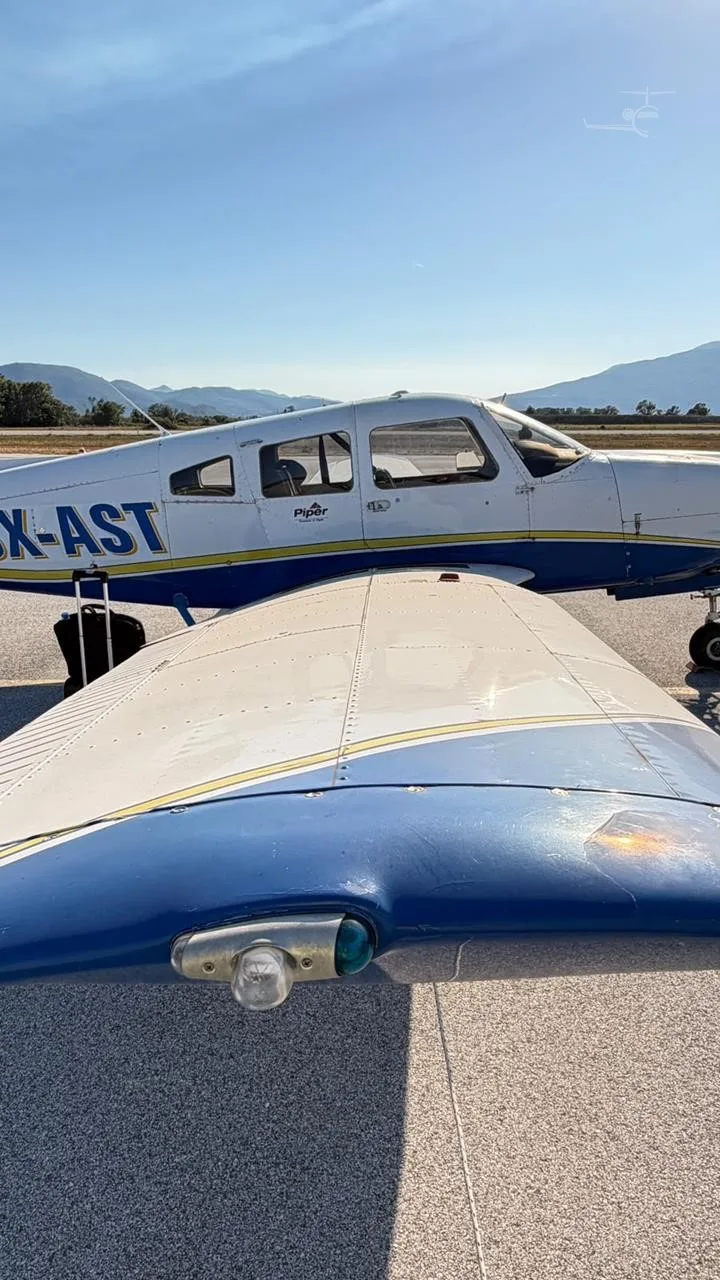 Sx-ast - 2001 Piper Arrow III