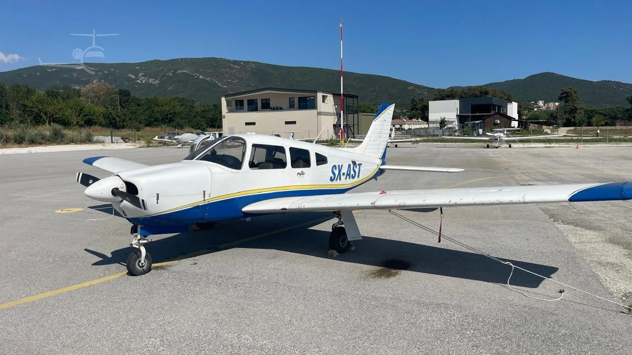 Sx-ast - 2001 Piper Arrow III
