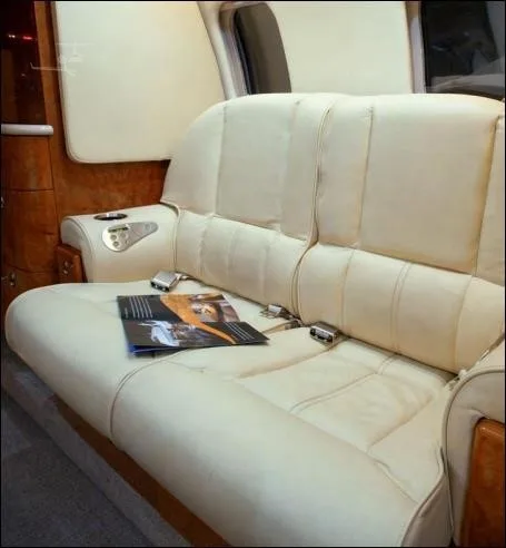 Vh-olj - 2001 Learjet 60