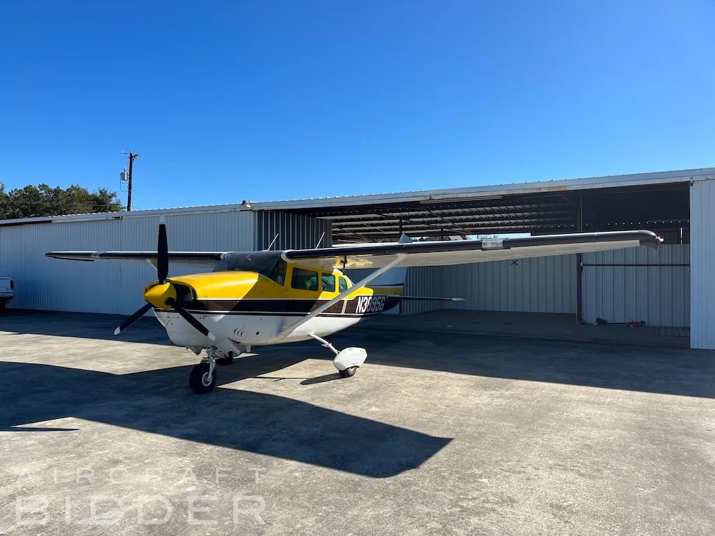 Exterior view of a 1967 Cessna TU206B, N3895G.