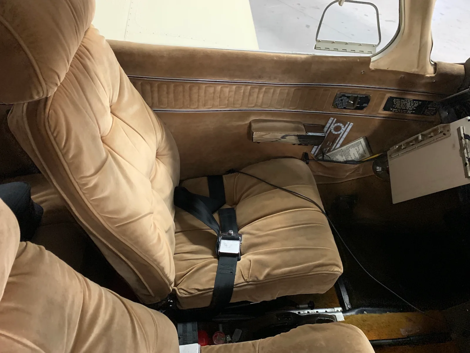 N4297Y – 1983 Piper PA-28RT-201T Arrow IV