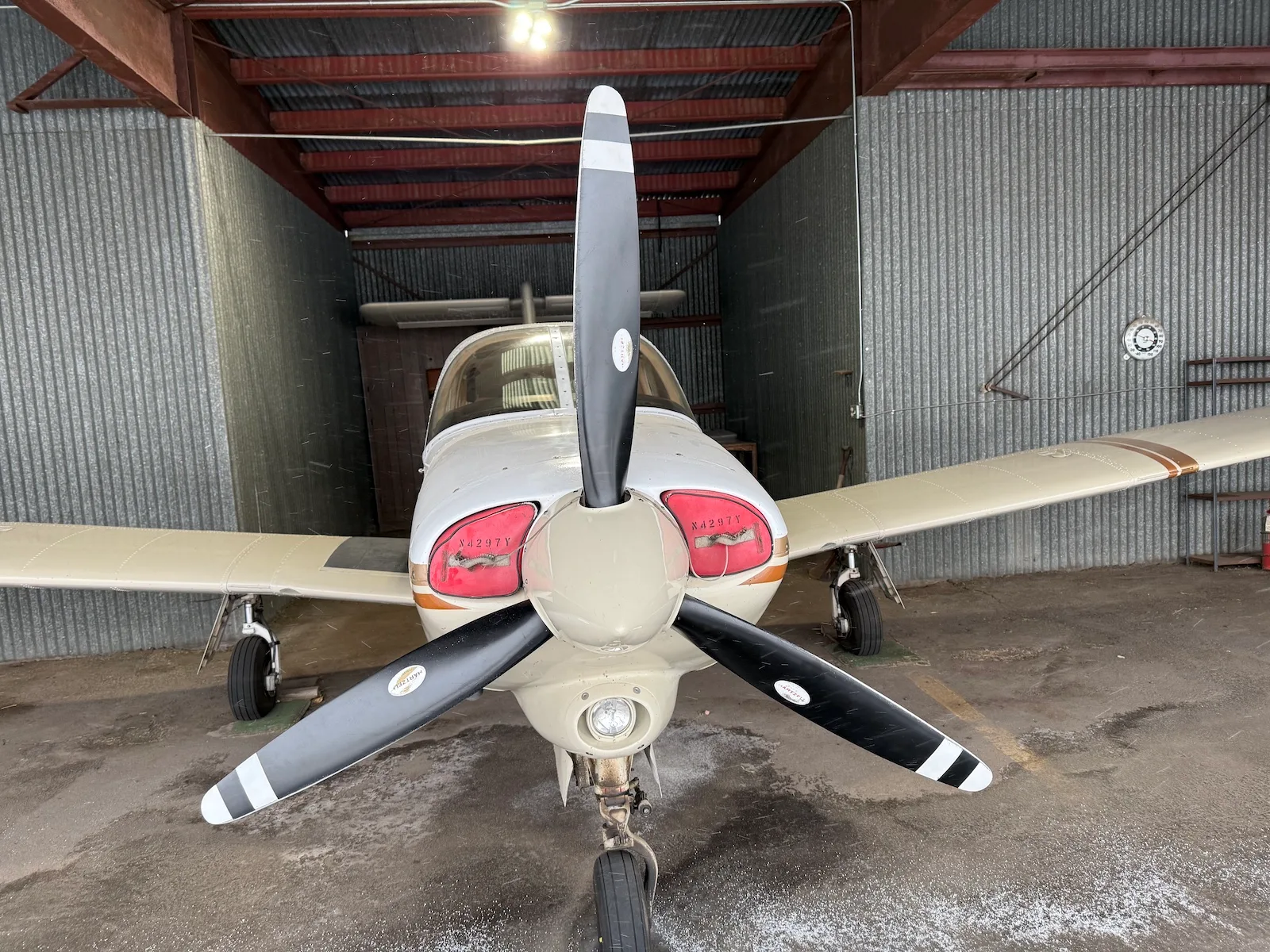 N4297Y – 1983 Piper PA-28RT-201T Arrow IV