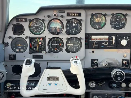 N94BW – 1964 Beechcraft S35 Bonanza